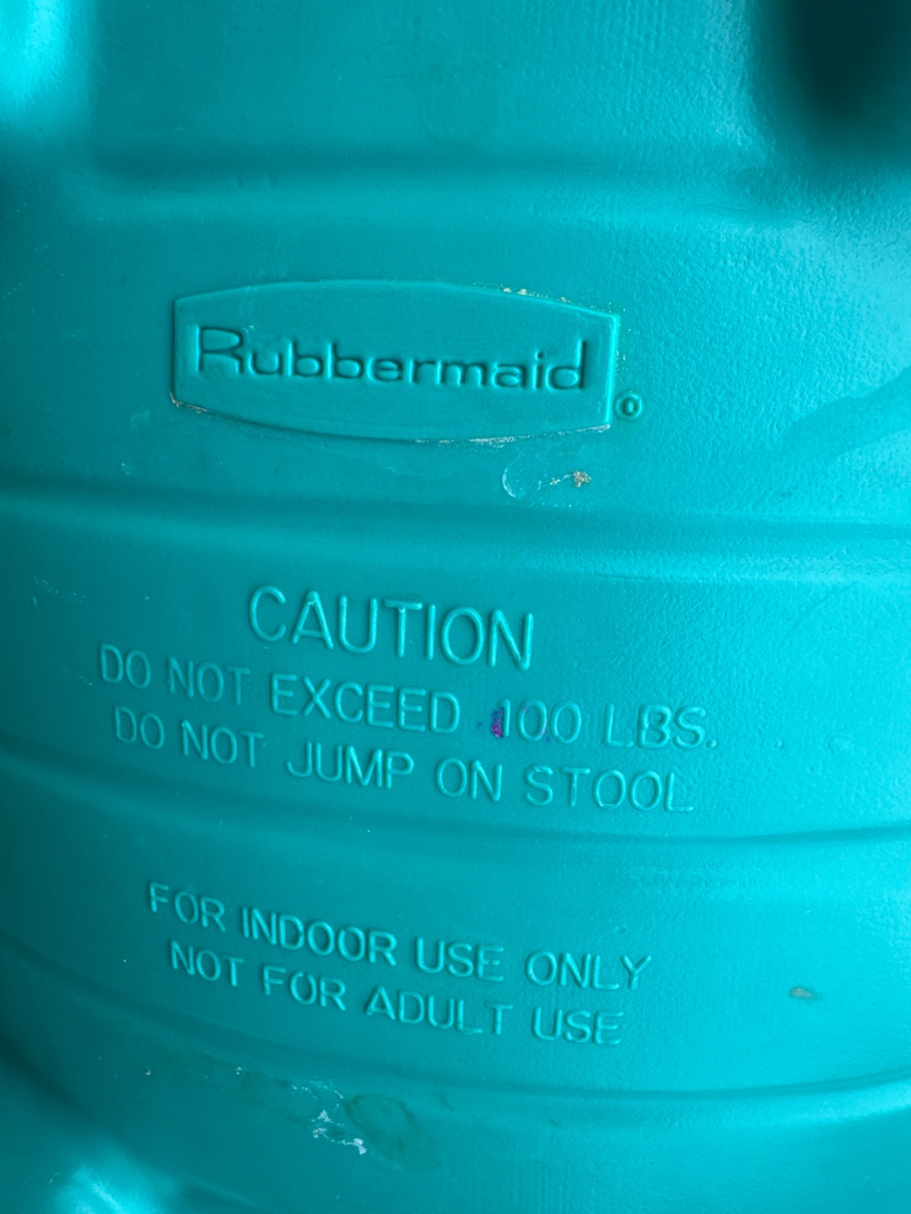 Rubbermaid Kids Turtle Step Stool with storage - Picture 13 of 14